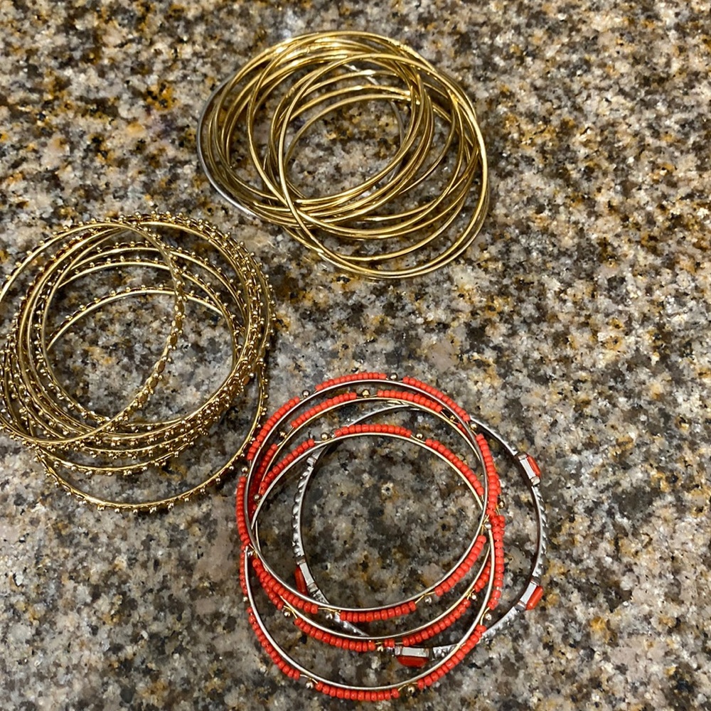 Set of 23 bangles